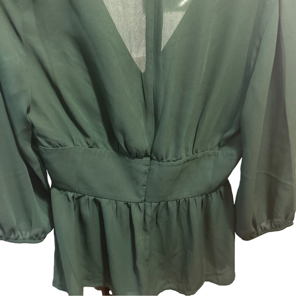 Antionette Christmas Green very elegant Bliuse Mex - Picture 5 of 7